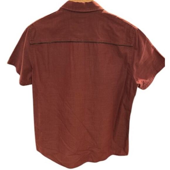 ROCK & REPUBLIC Maroon Button Up Shirt Short Sleeve Cotton Flap Pockets LARGE - Picture 2 of 10